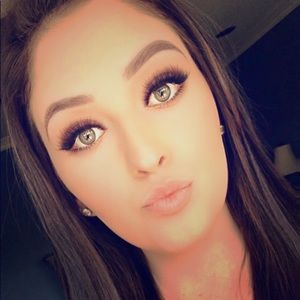 Meet your Posher, Bry